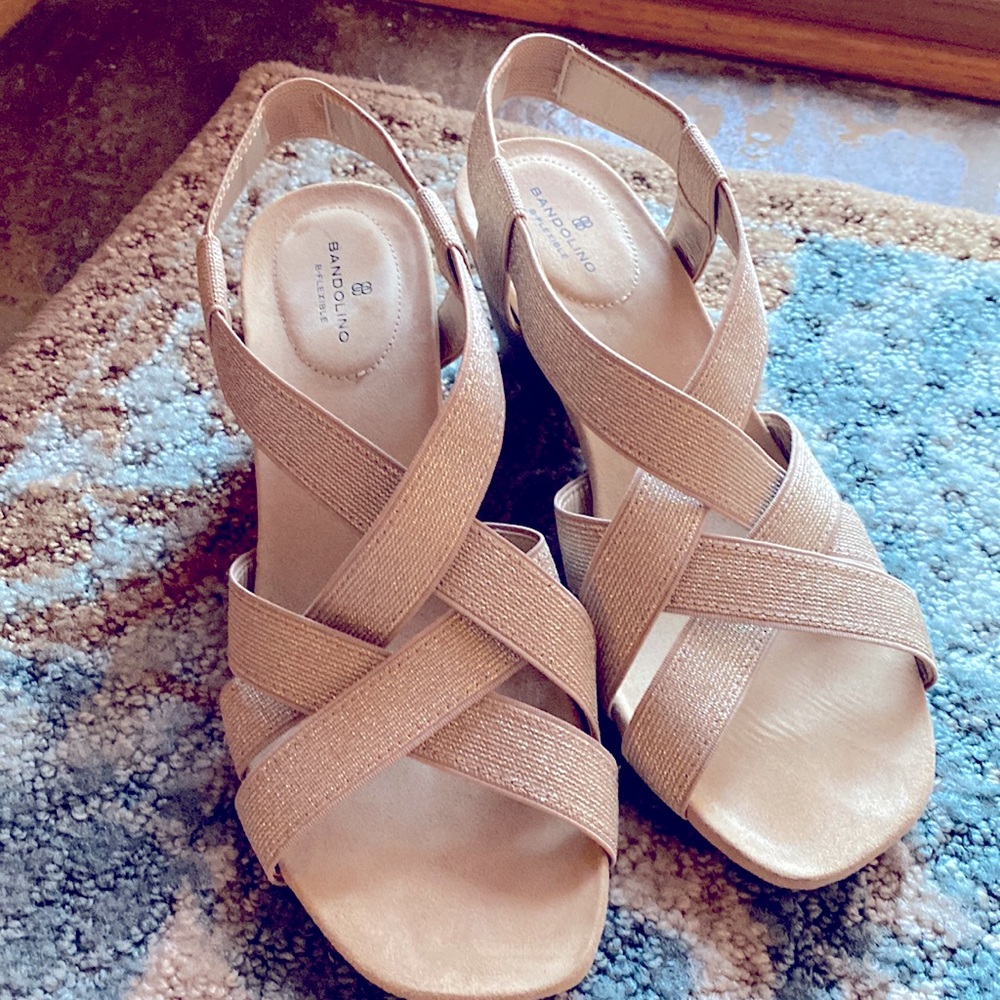 Bandolino Sparkle Wedges. Size 8.5.